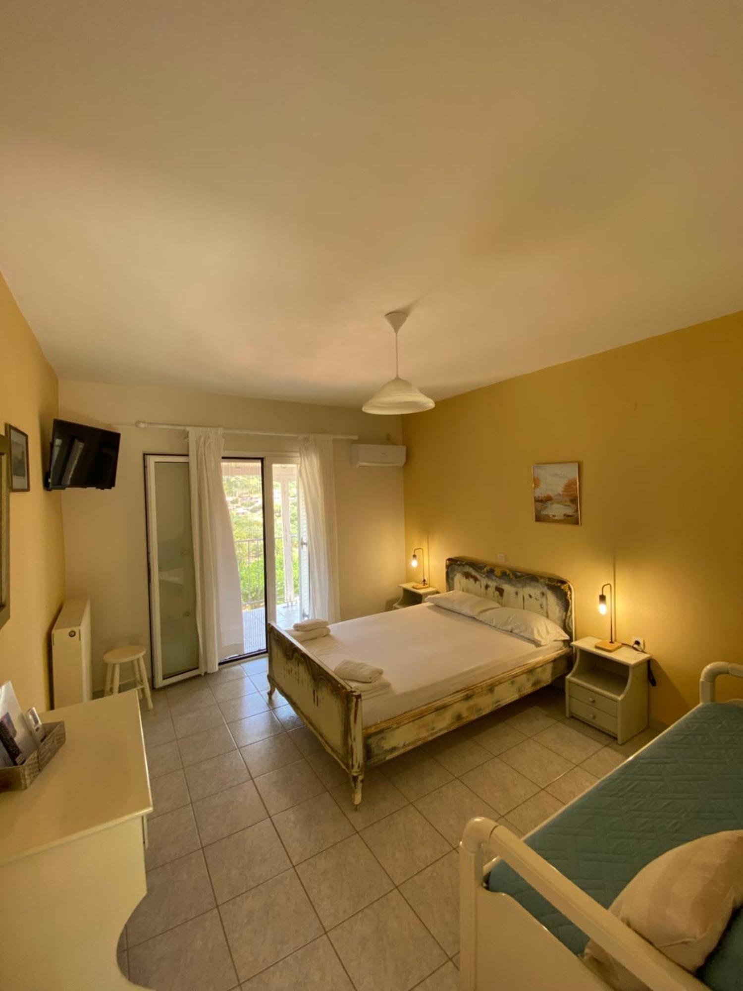 Myrtos Hotel Divarata Luaran gambar