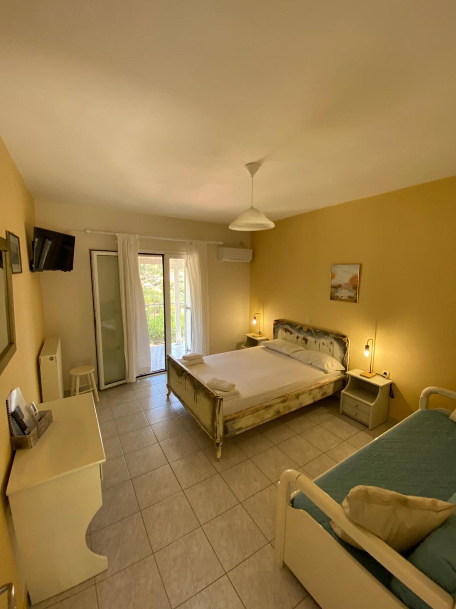 Myrtos Hotel Divarata Luaran gambar
